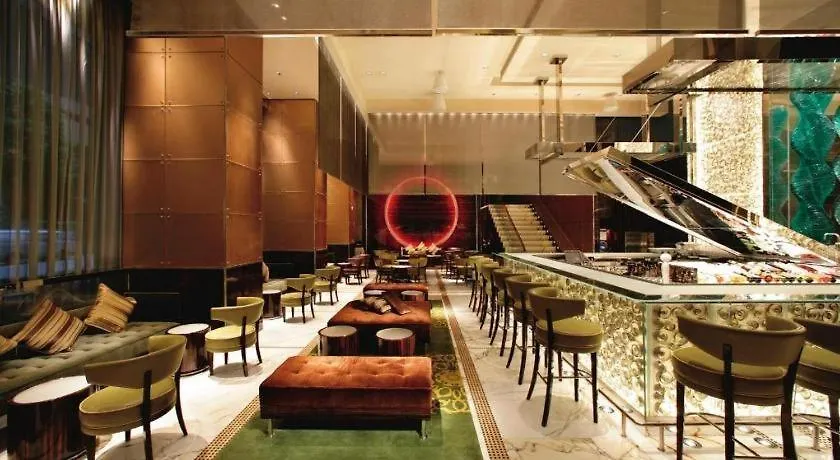 The Landmark Mandarin Oriental, Hongkong China