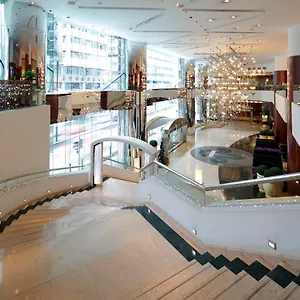 B P International **** Hongkong