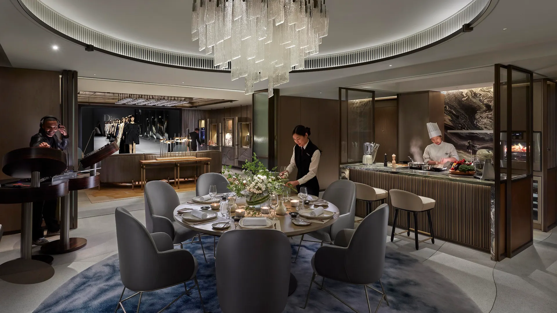 The Landmark Mandarin Oriental Hong Kong 5*,